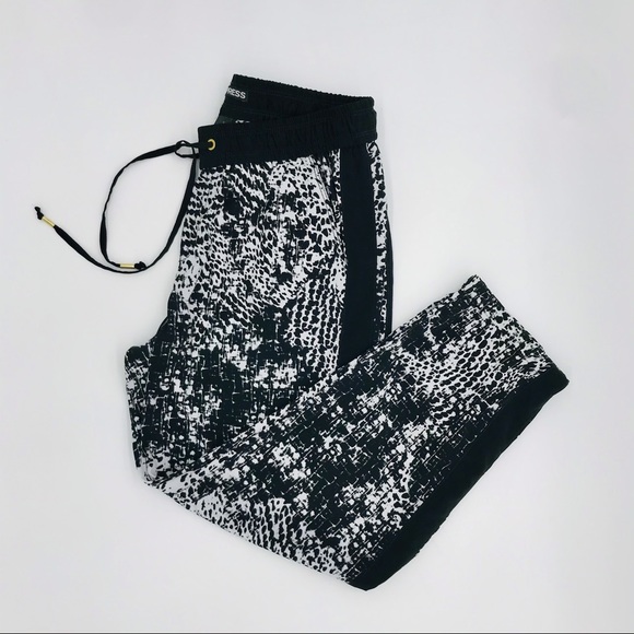Express Pants size Small - Picture 2 of 6